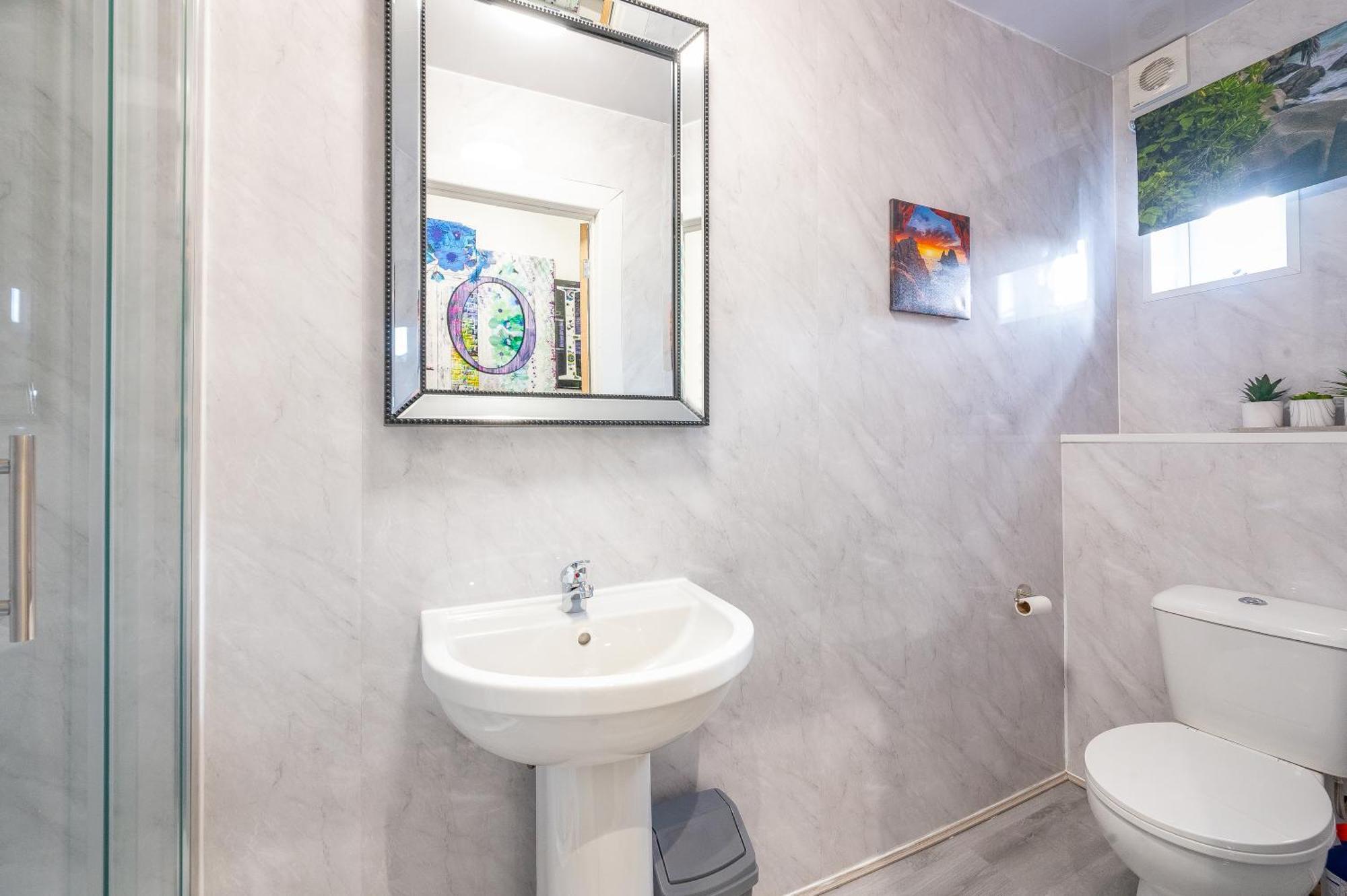 *Rc246*For Your Relaxed & Cosy Stay + Free Parking Leeds  Extérieur photo