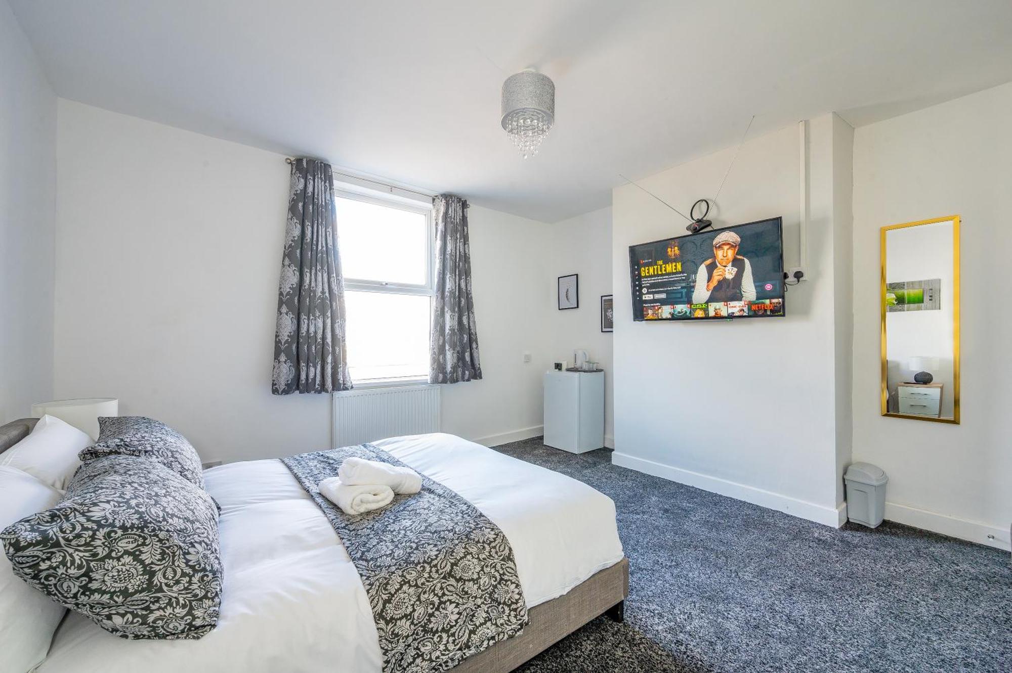 *Rc246*For Your Relaxed & Cosy Stay + Free Parking Leeds  Extérieur photo